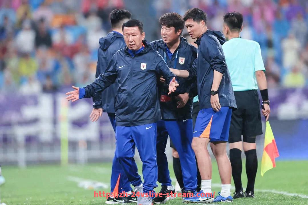 24VS体育直播-有哪些俱乐部参与过法甲的创建并持续在顶级联赛中活跃（法甲有多少俱乐部）